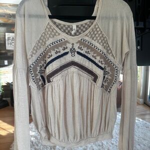 Free People Embroidered Boho Top – Size XS